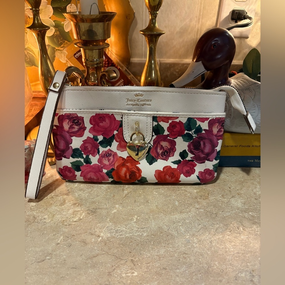 Juicy Couture Gold Heart Charm School Floral Wristlet